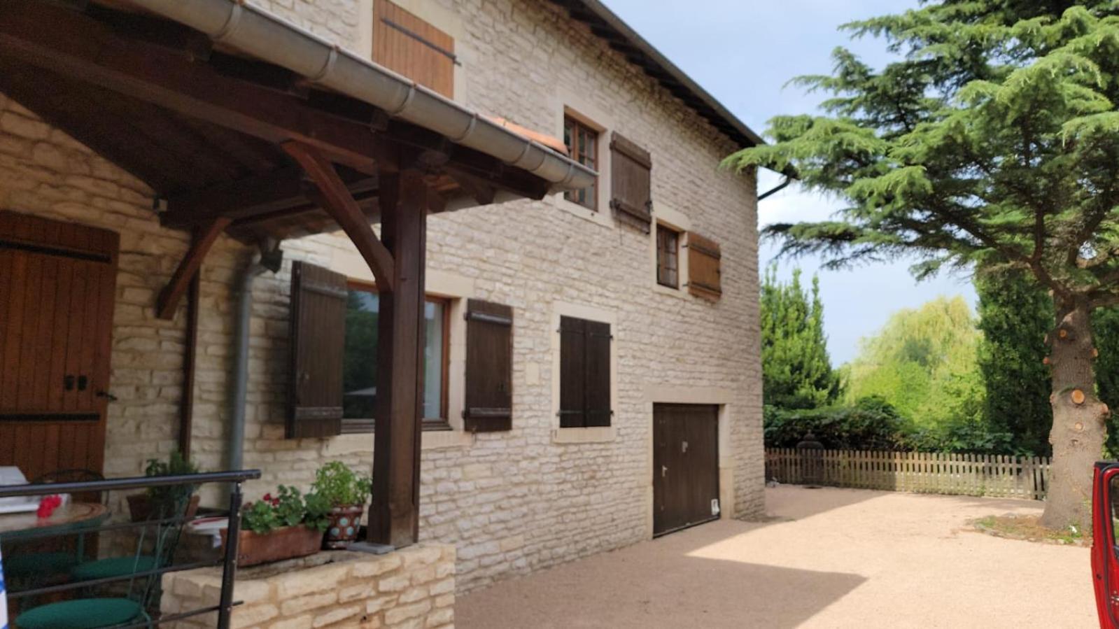 Domaine Bassy Hotel Saint-Gengoux-de-Scissé Exterior foto
